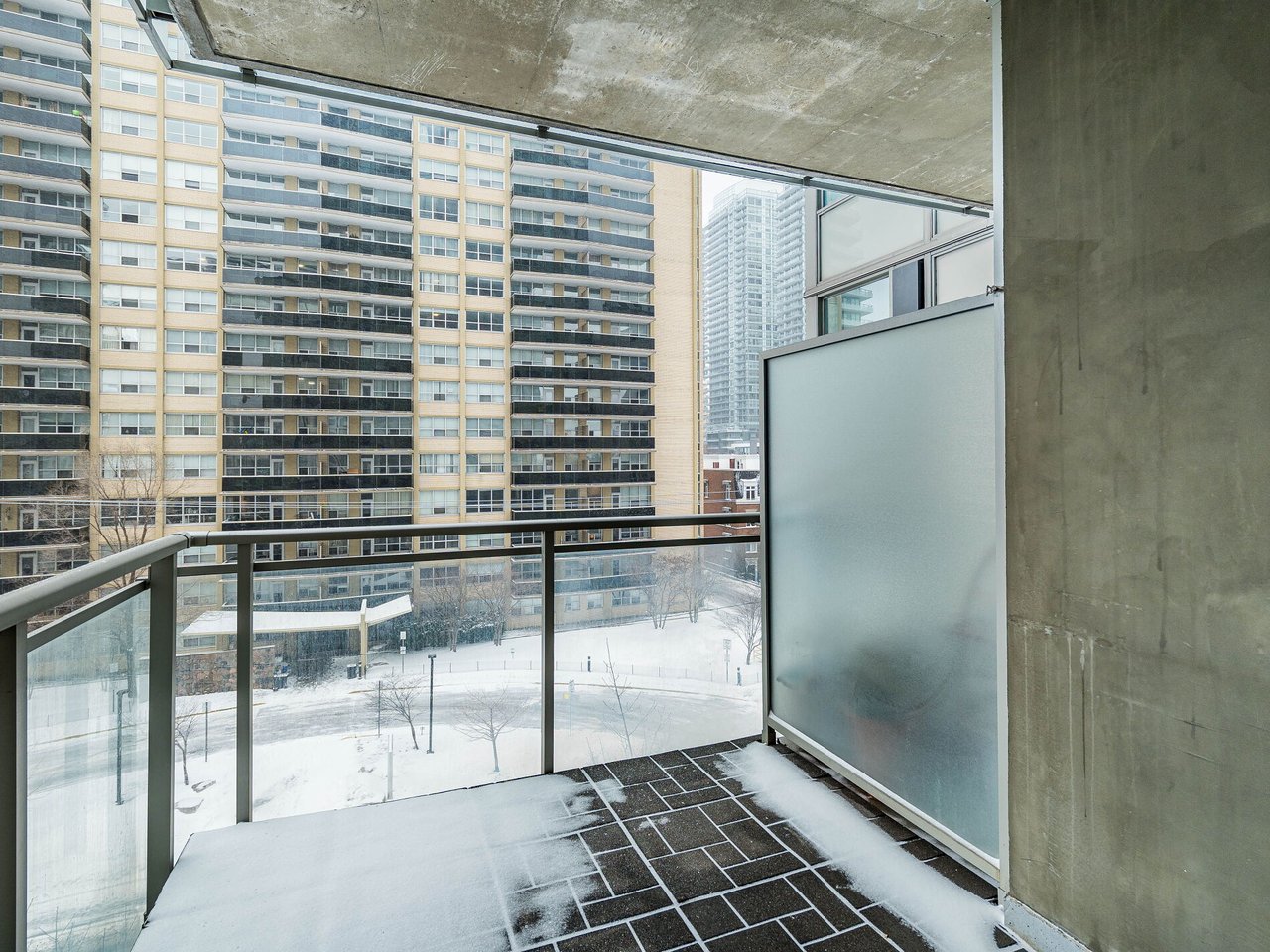 83 Redpath Avenue 407, Toronto C10, ON