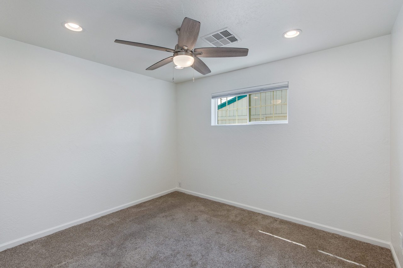 821 E Cavalier Dr.
