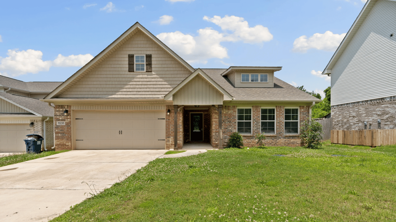 Nature’s Retreat in Harvest: A Modern 3-Bedroom Home on a Peaceful Wooded Lot