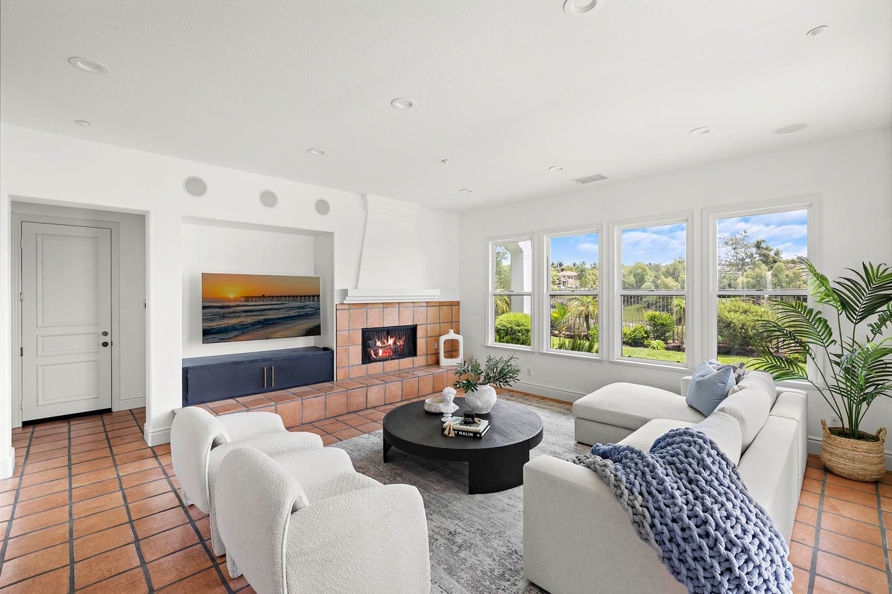 12 Calle Vista Del Sol