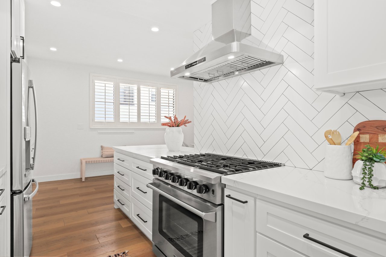 1049 16th Street, Unit 5