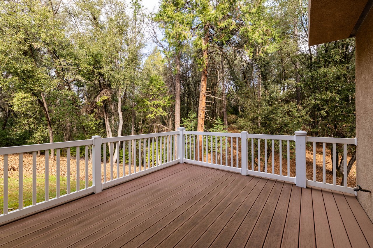 Pine Grove Beauty-Peace and Tranquility 