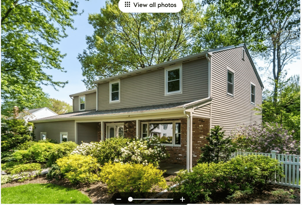 15 Meetinghouse Circle 