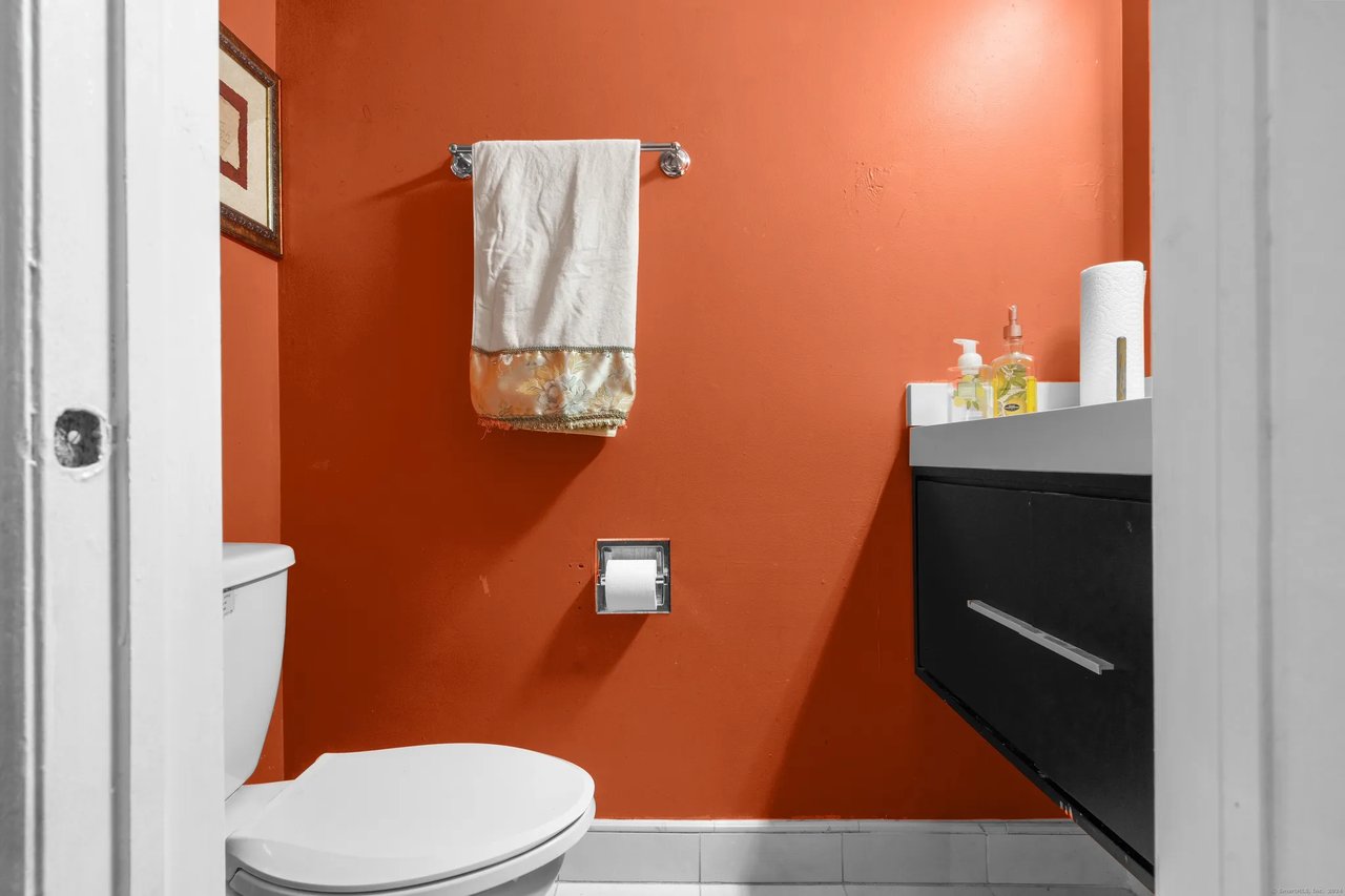 11 Finney Lane Unit 6