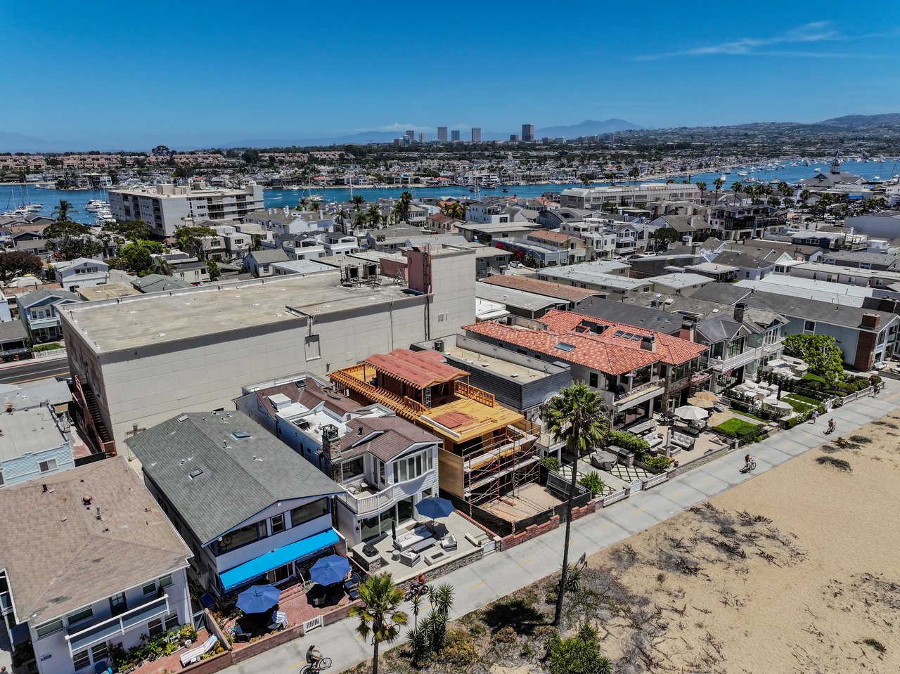 306 E Oceanfront