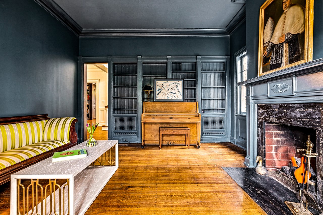 794 Springdale Road NE