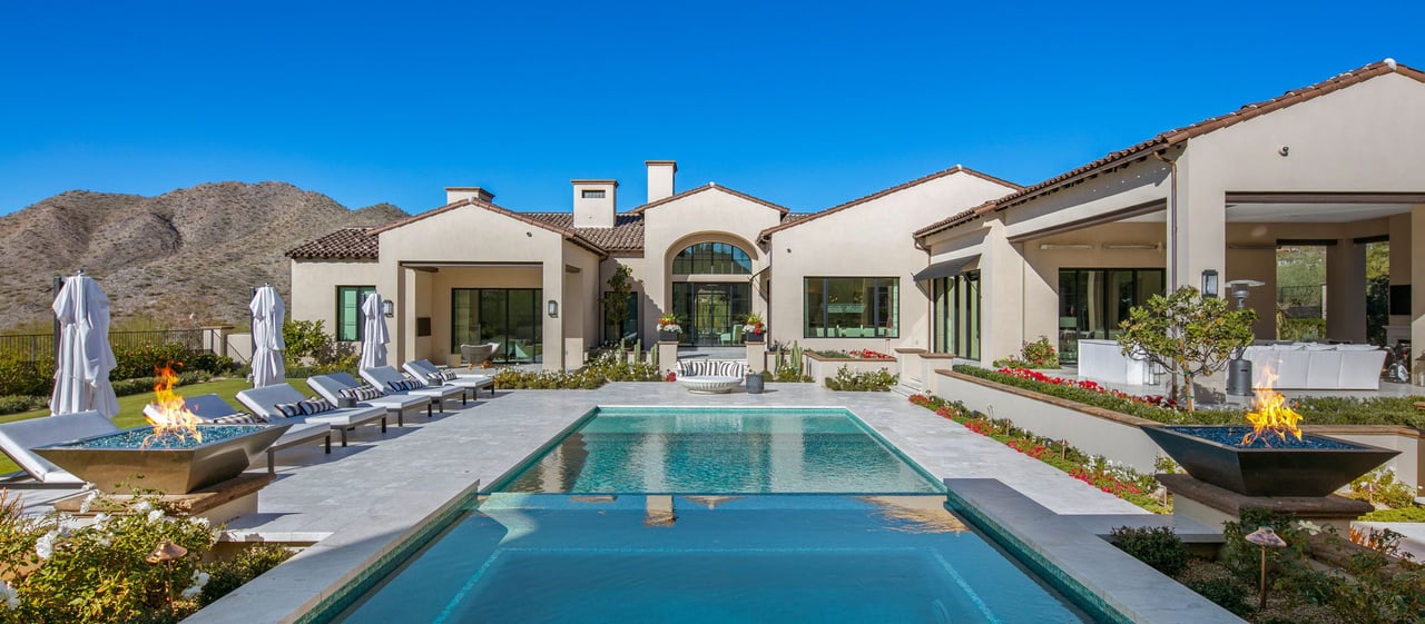 10927 E Windgate Pass Drive, 1519