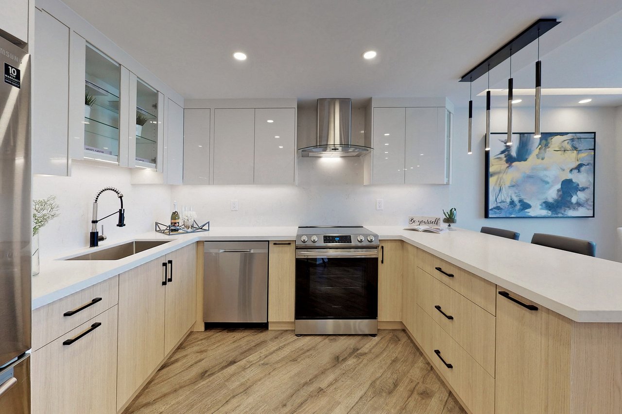 75 Graydon Hall Drive Unit: 1408