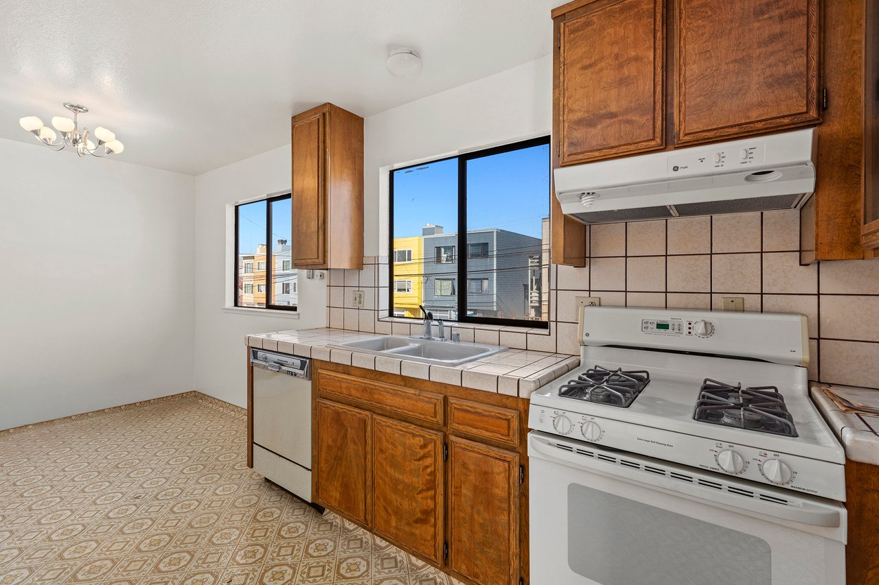 1301-1303 48th Avenue, SF