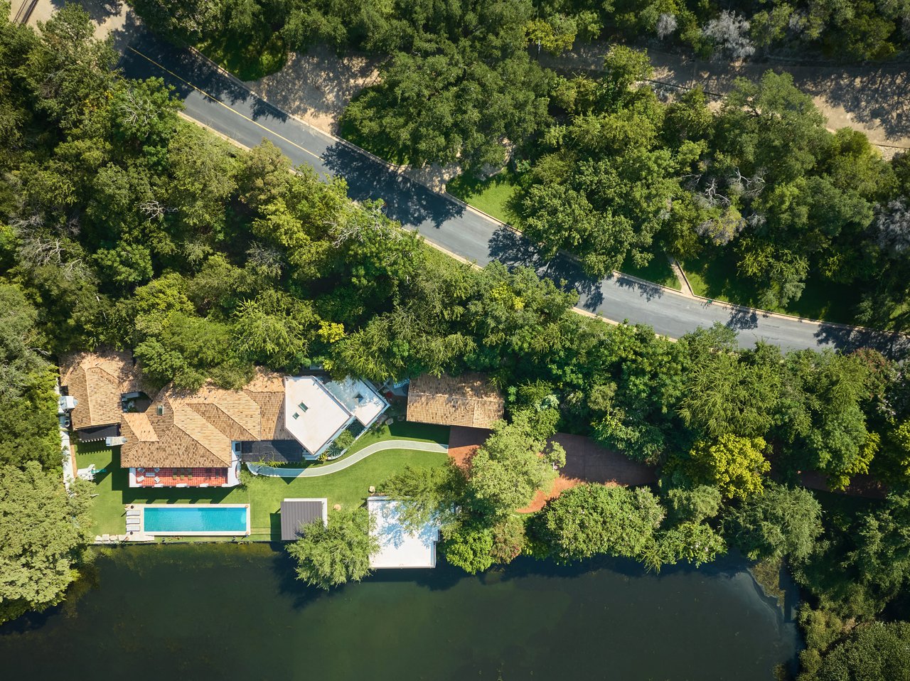 Villa Serena on Lake Austin | A Waterfront Sanctuary