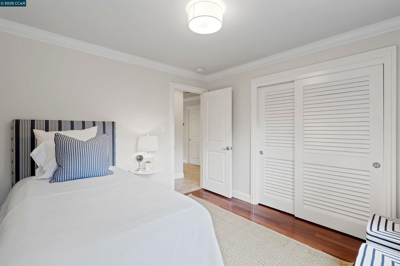 29 Greenwood Ct 