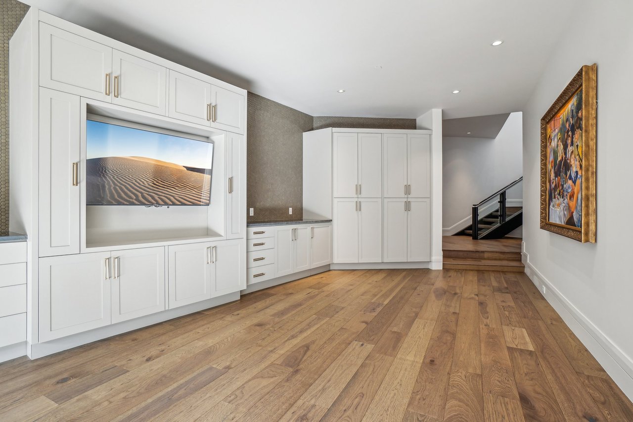4141 E Canyon Estate Dr