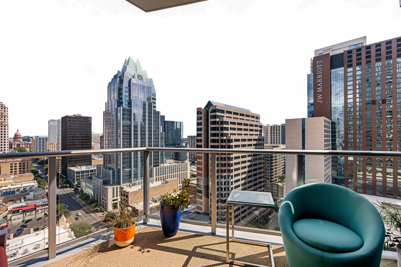 200 Congress Ave, Unit 21D