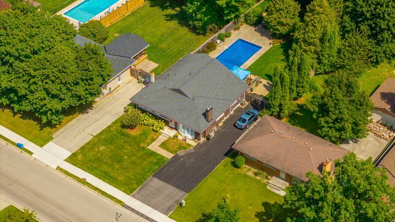 Once of a kind home in Byron 