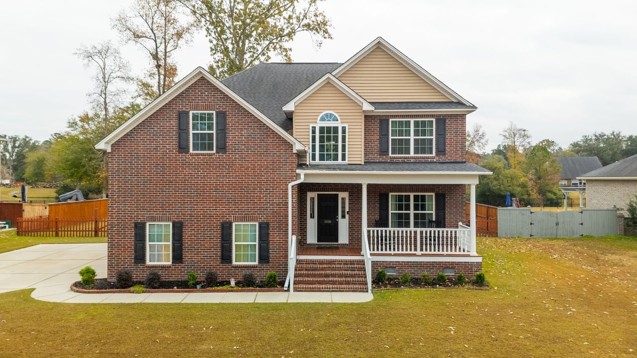 5516 Crescent View Dr