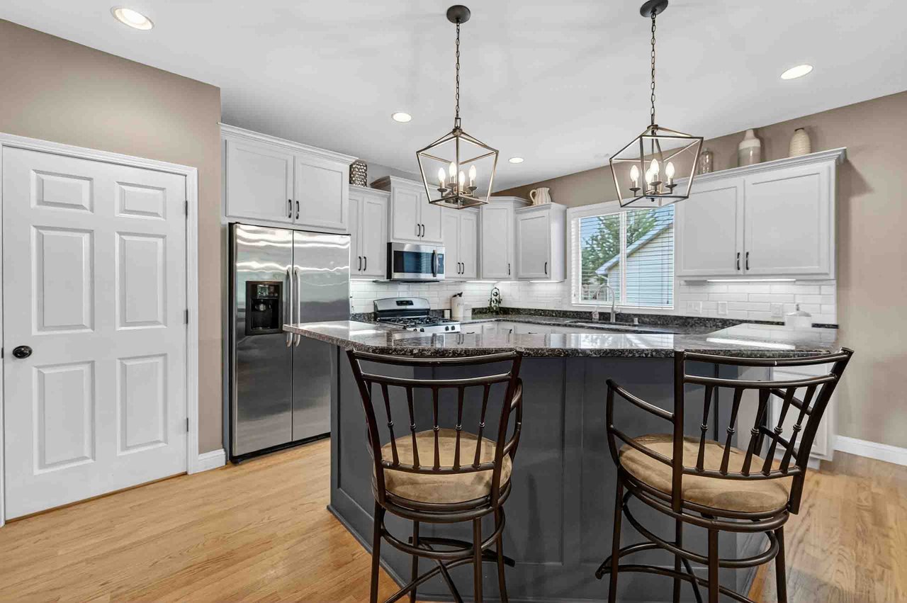 772 Marlow Bay