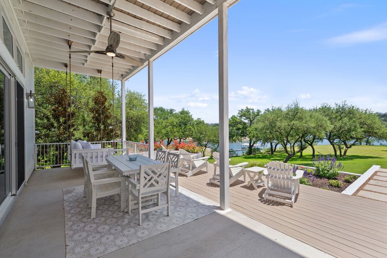 1209 Edgewater Drive