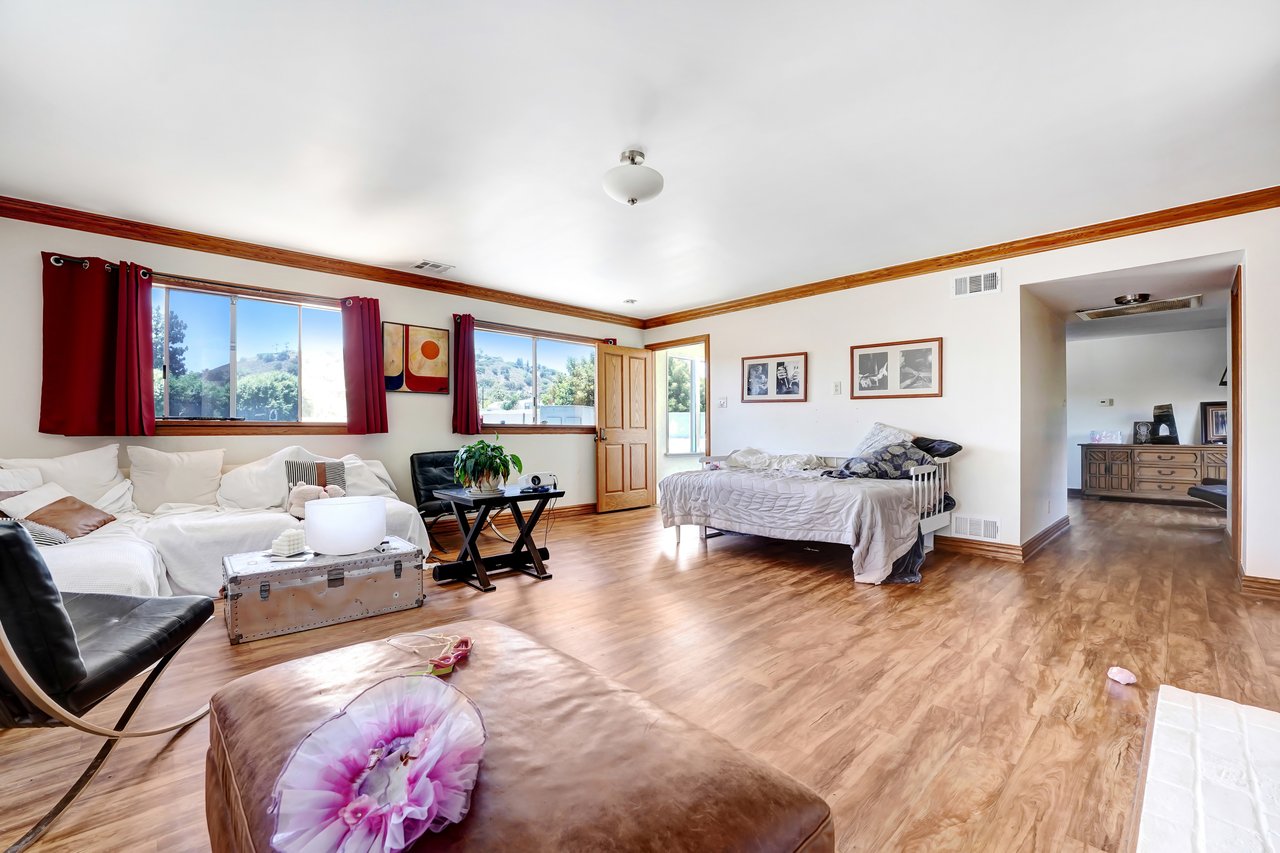 23951 Craftsman Rd