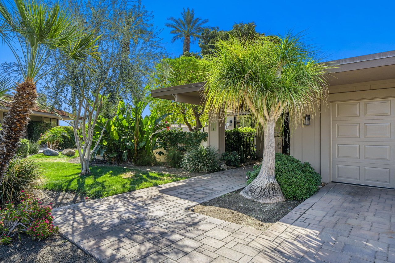 5 Seton Court