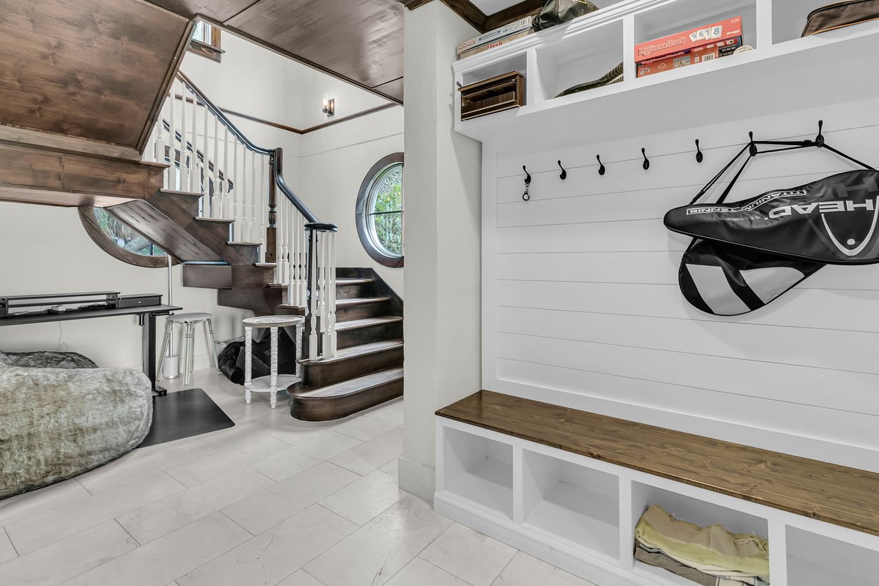 24 Seagrass Ln 