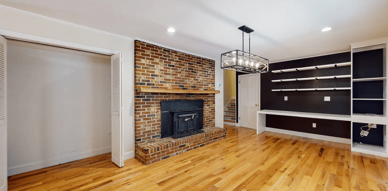 13 Winterberry Way