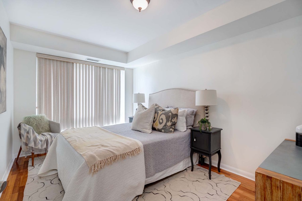 1801 Bayview Ave, #206
