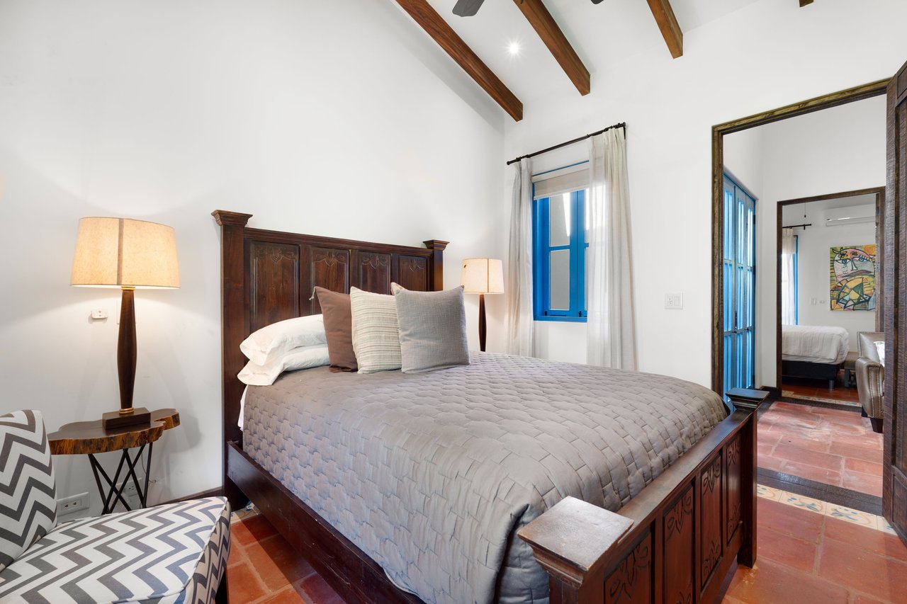 5 Calle Cartagena | This coastal retreat offers a perfect blend of comfort and convenience.