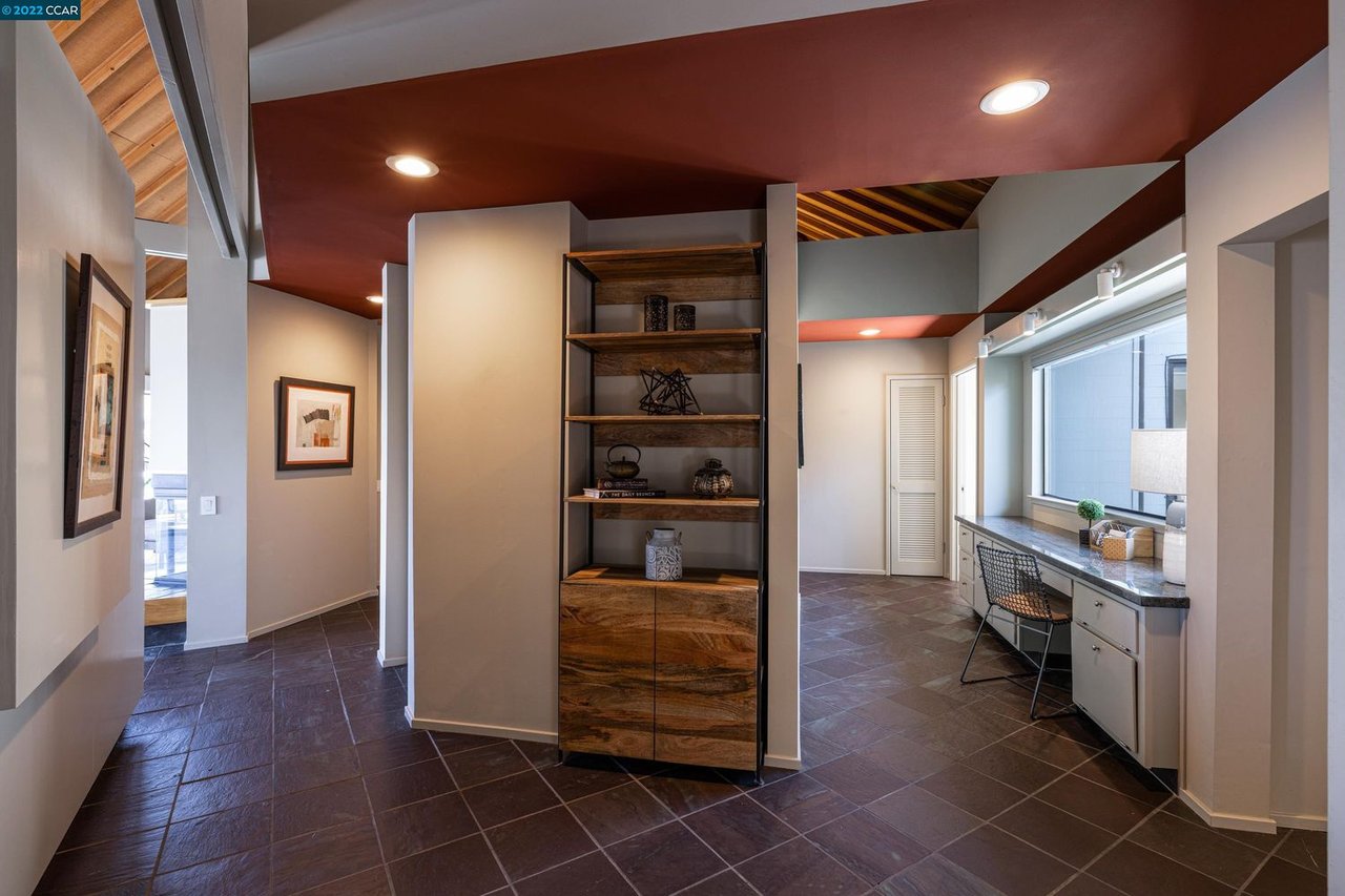 1315 Sanderling Island