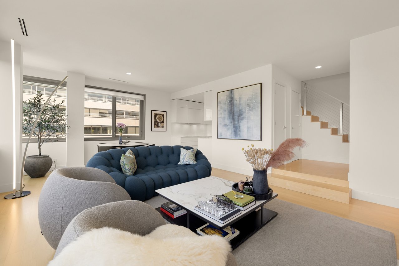 2501 M Street NW #704