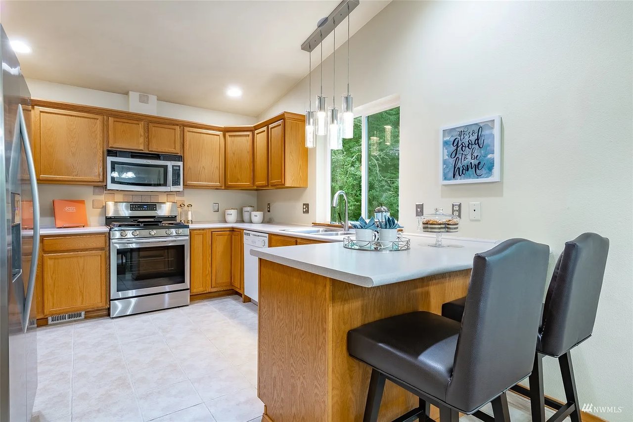 3 VALLEY CREST Way