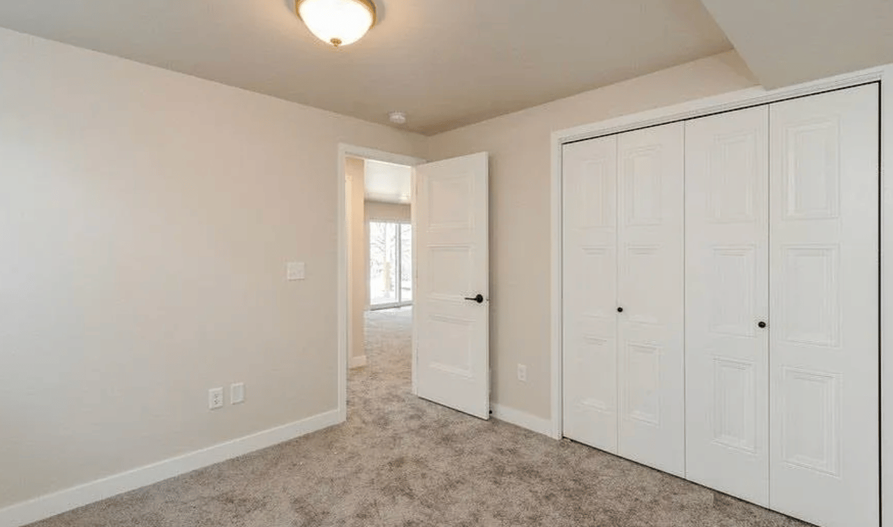 20 Pinnacle Ln