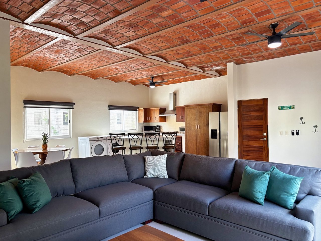 Spacious, Safe & Private - Golden Zone 2 Bed Oasis with Private Pool 👙