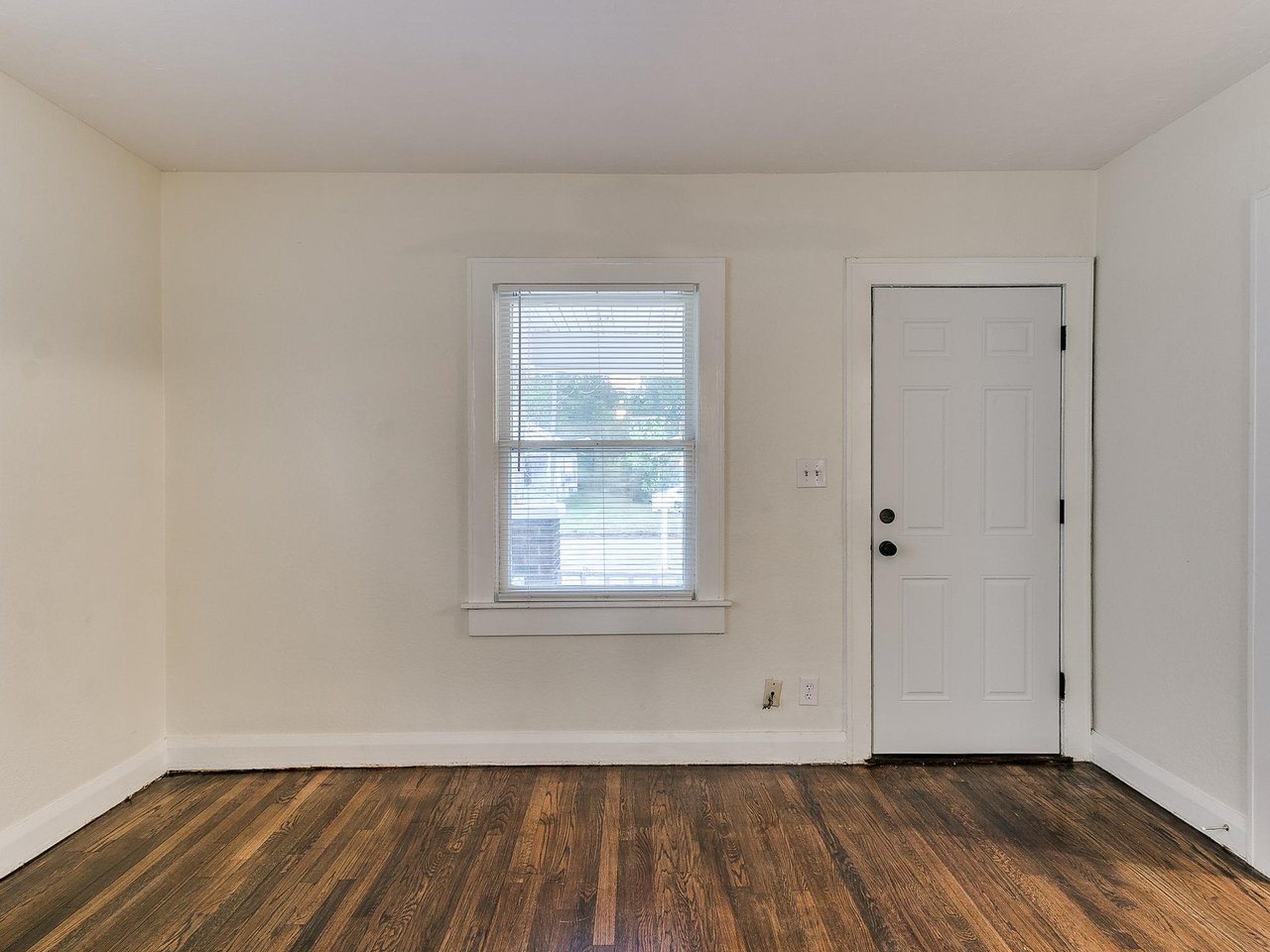 625 West Dewey Street