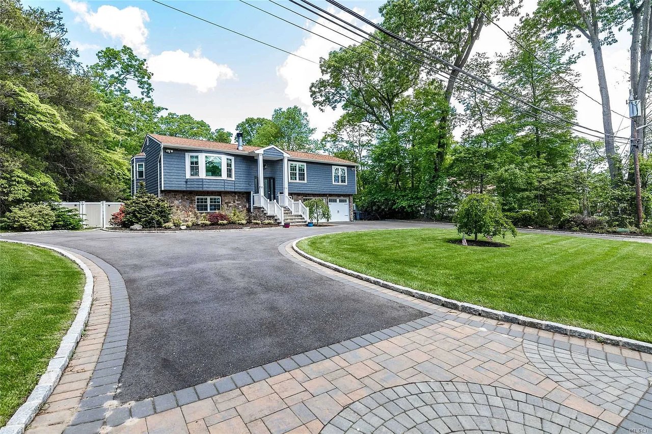 49 Wildwood Dr