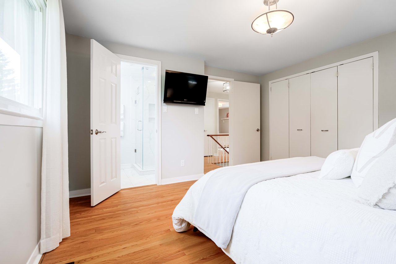 16 Henry Corson Pl