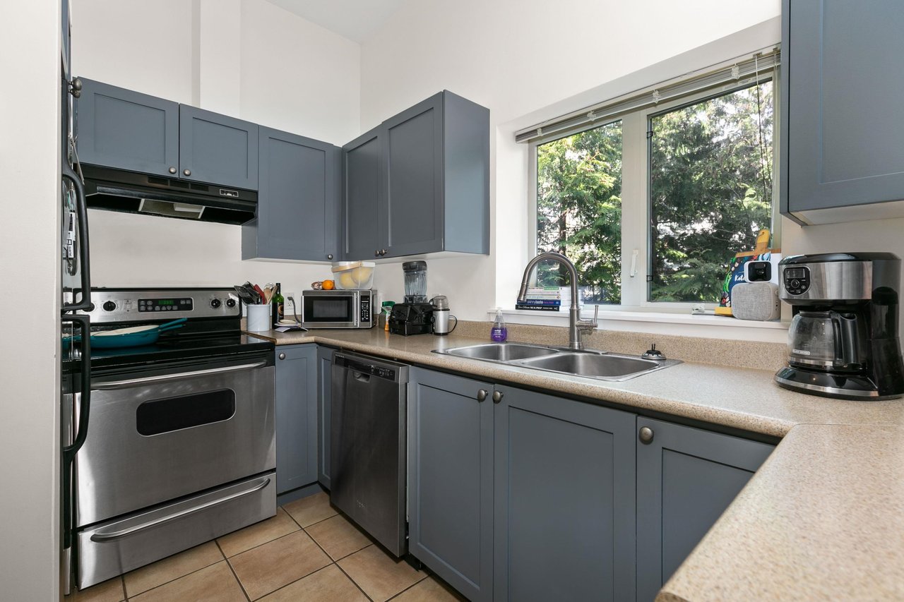104-1411 Portage Rd