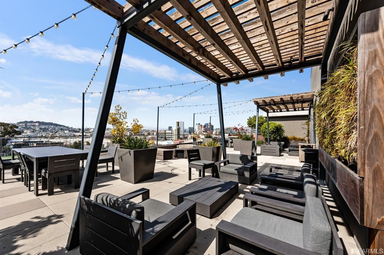 338 Potrero Ave, #405