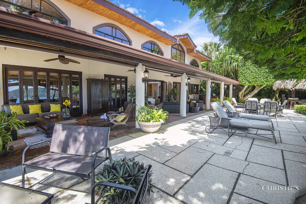 Casa Nacar: Ocean View Private Luxury Retreat Near World-Class Golf & Marina