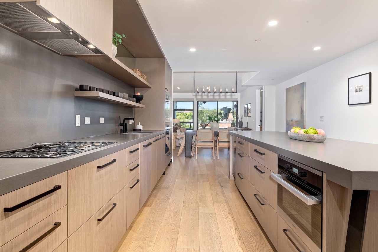10777 Wilshire Blvd Unit: 409, Wilshire Corridor 