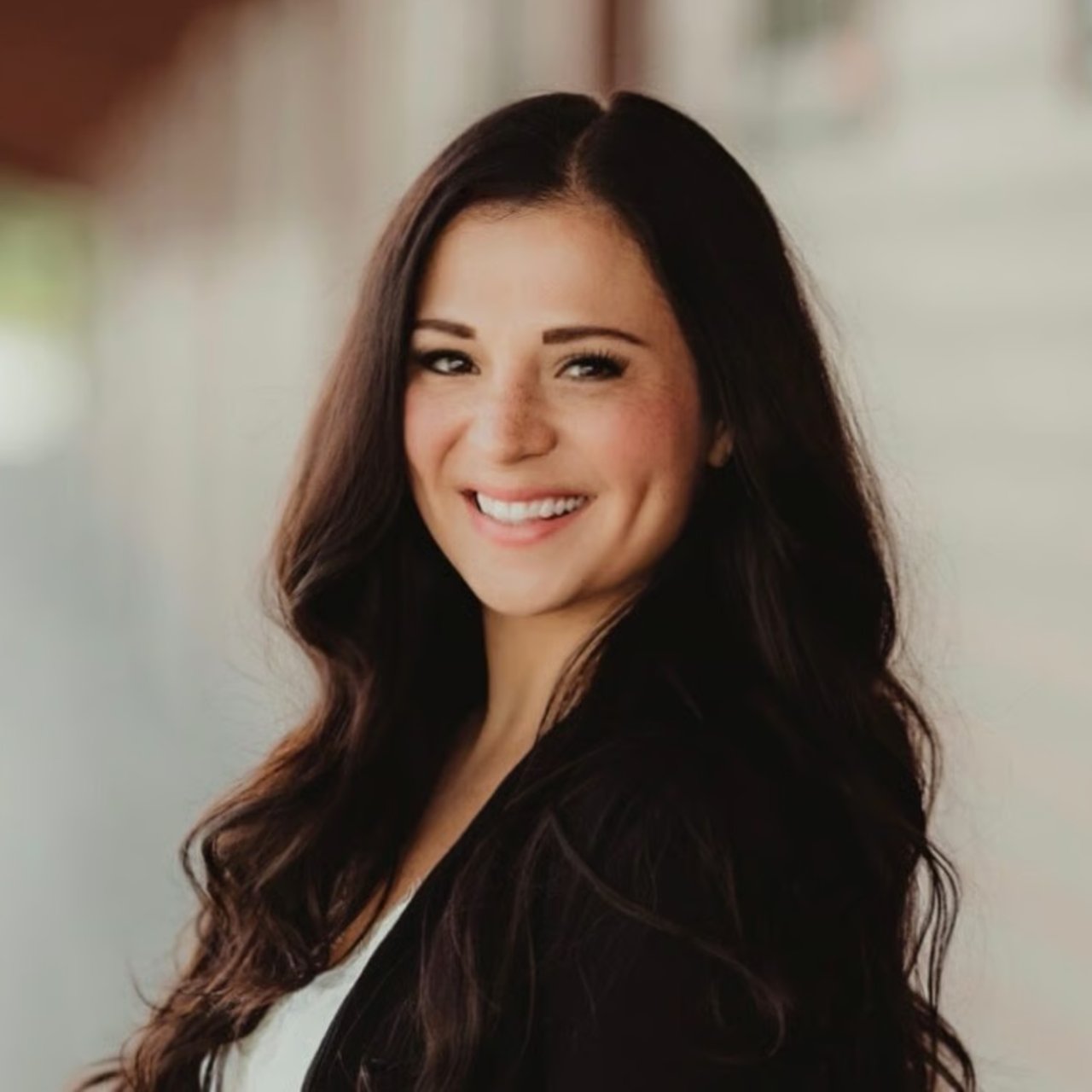 Terrin Korman Anchorage, AK Real Estate Agent Headshot