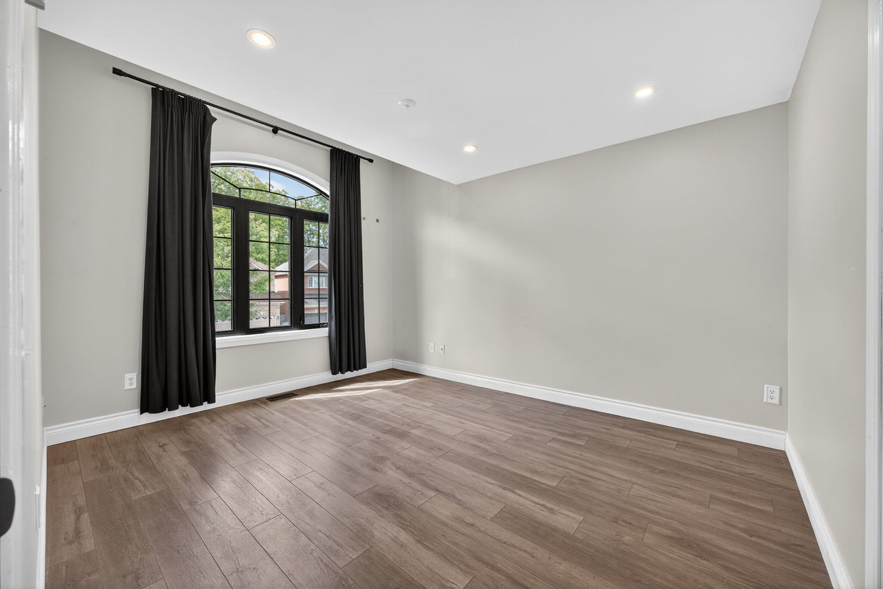 369 Dowson Loop, Newmarket