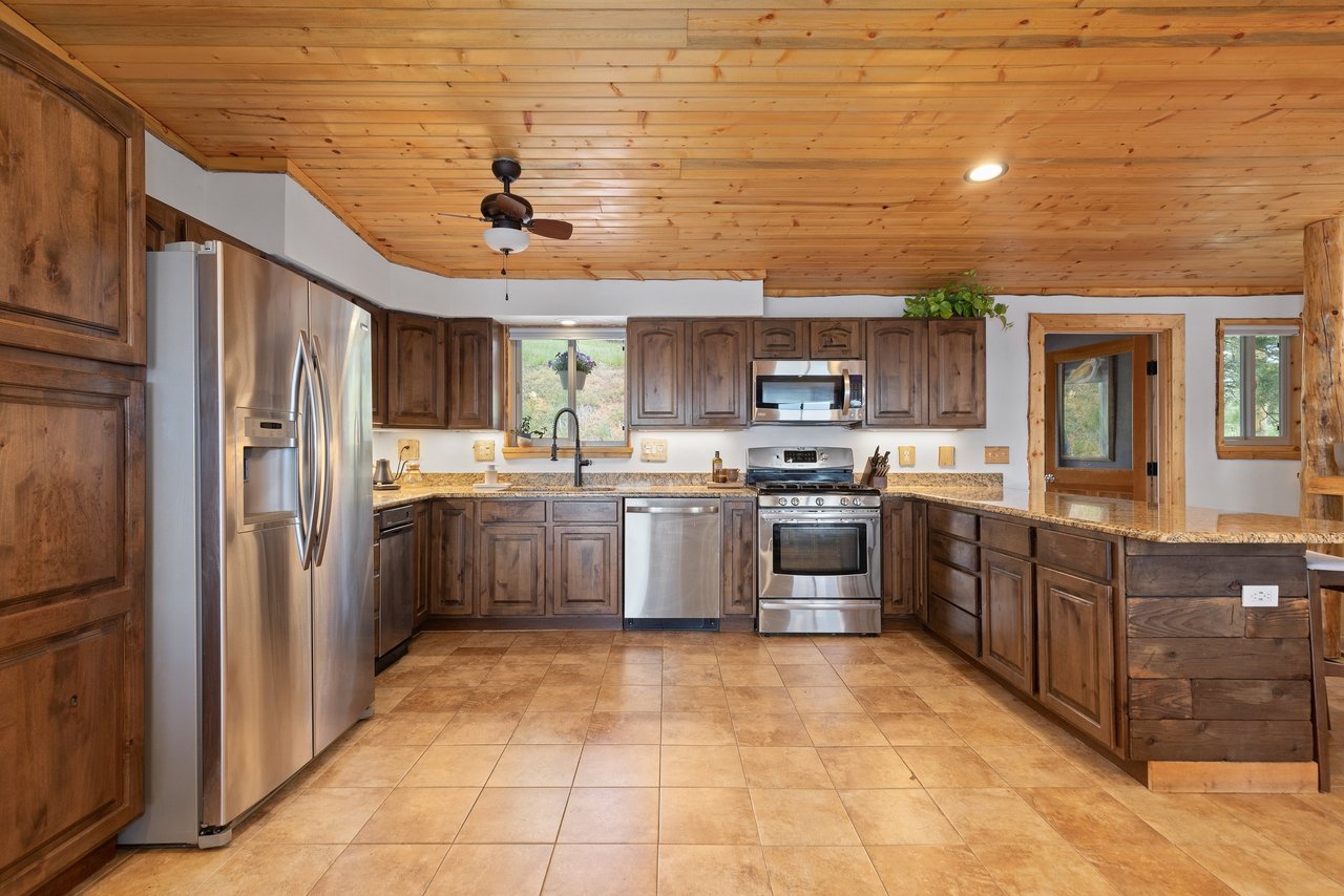 Just Listed: Serene Indian Hills Home with Panoramic Views + Stunning Wildlife