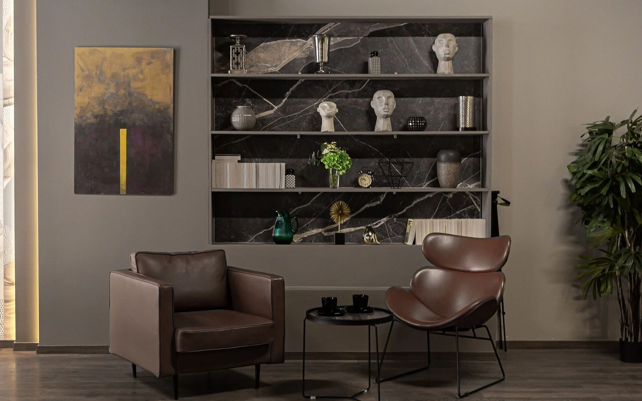 Styling Your Shelves