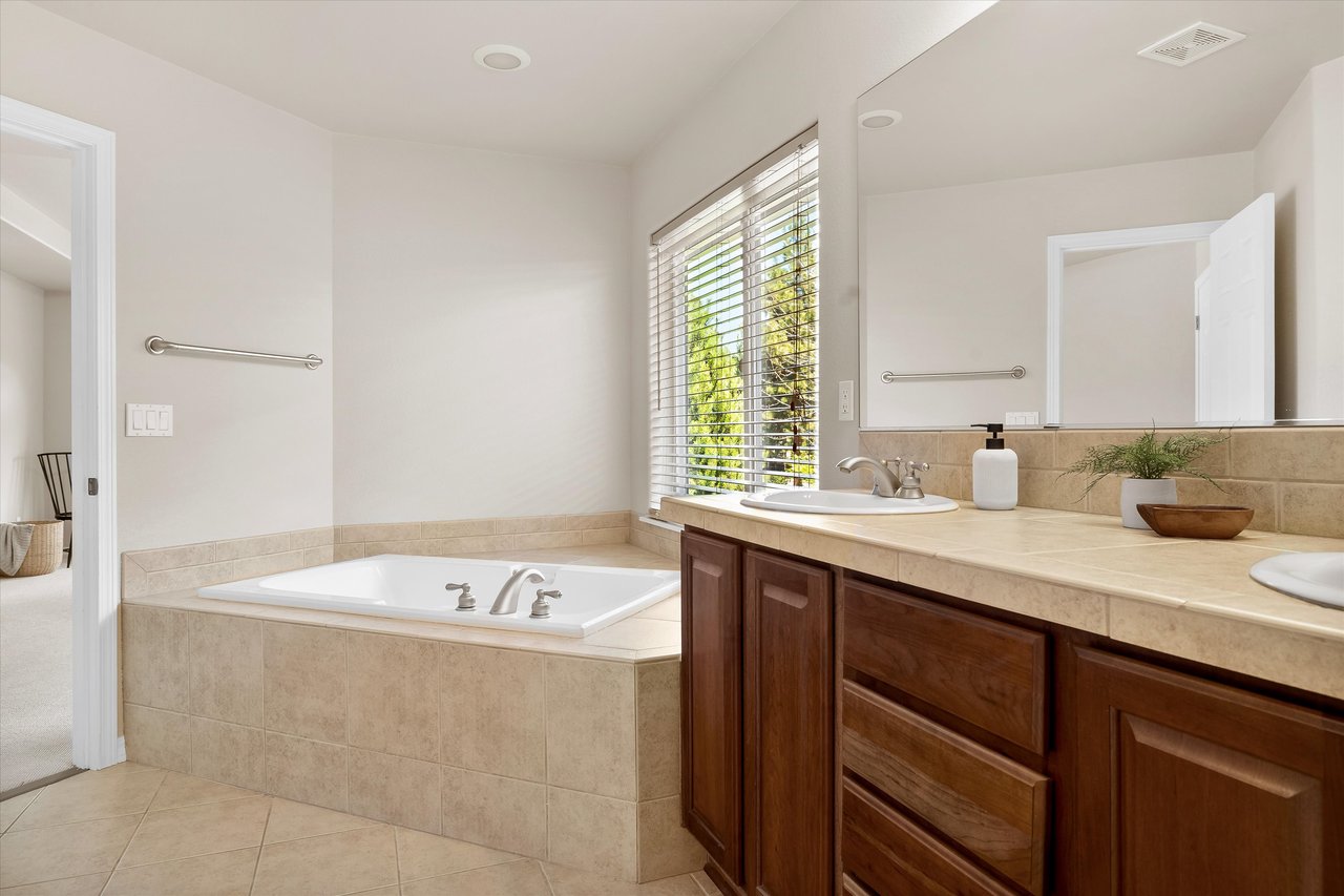 19543 Oceanspray Way