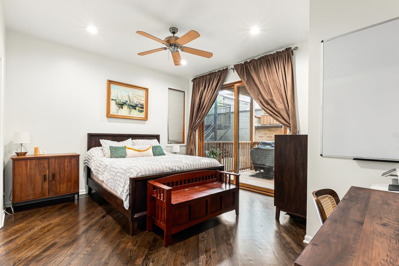 942 N Wolcott Ave #1