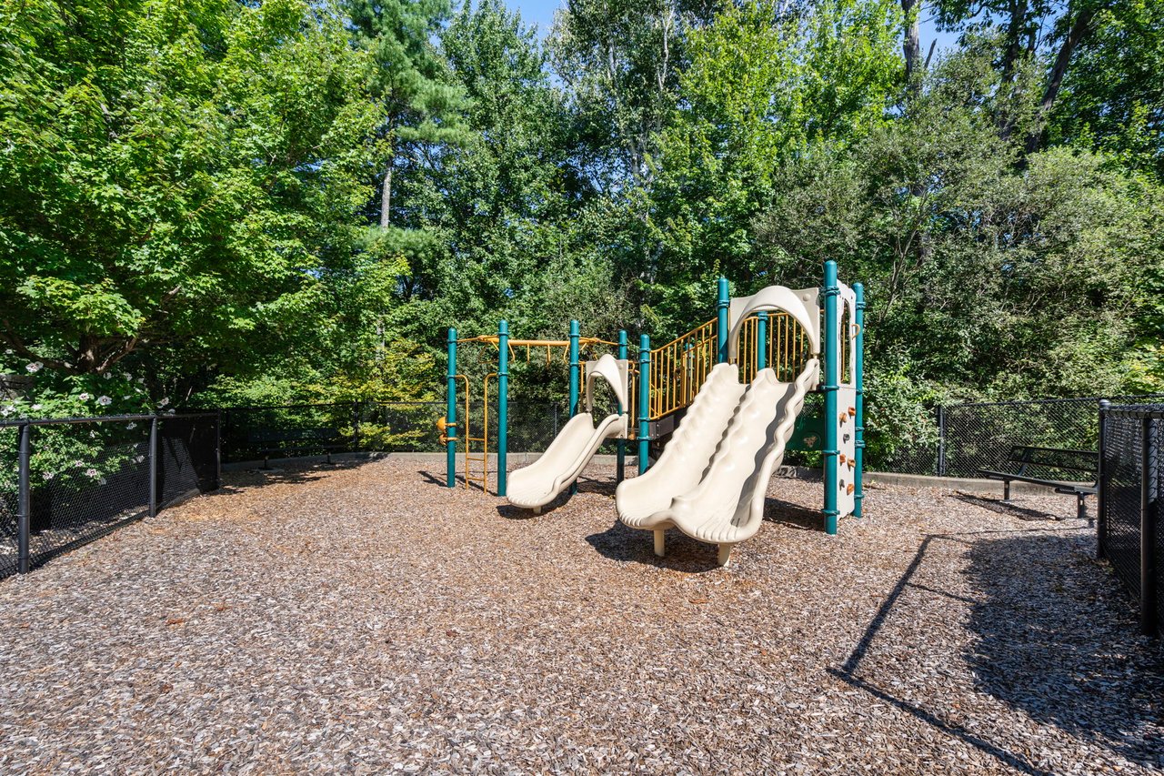 101 Turtle Brook Rd # 2 Unit: 20-2