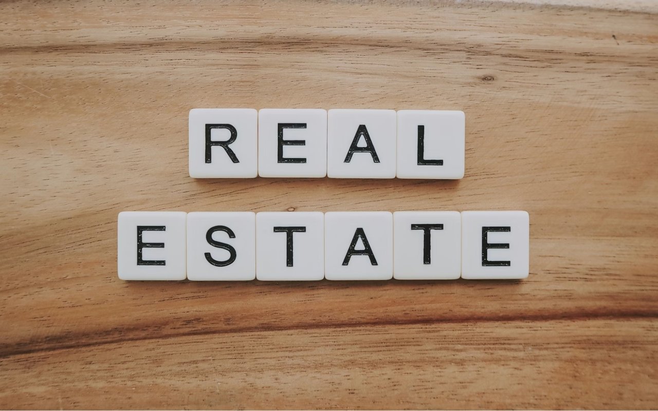 Real Estate Lingo Decoded: What Those Buzzwords Actually Mean