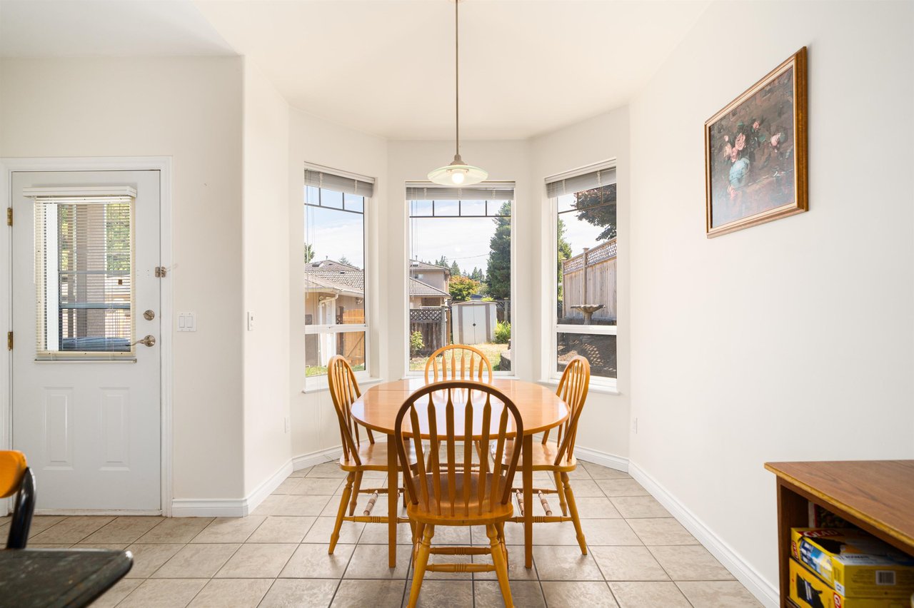 6236 Sperling Ave