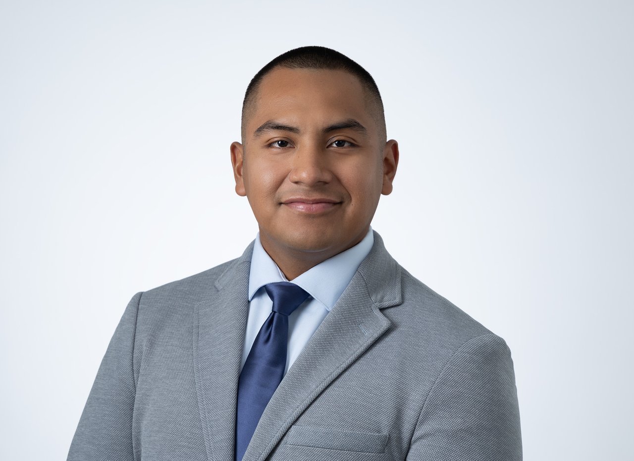 Becker  Lopez 