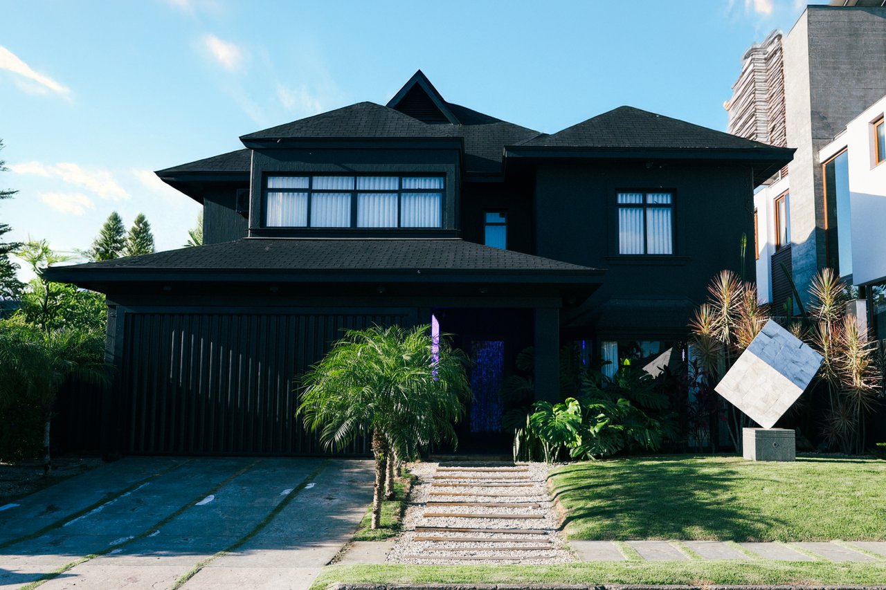 The Black House